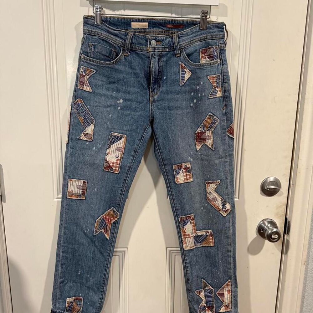 Pilcro Women's Blue and Navy Jeans